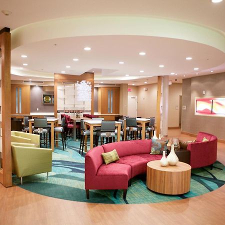 Springhill Suites By Marriott Wichita Airport Exterior photo